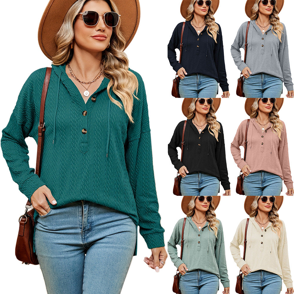Pull women décontracté avec détails de boutons et capuche Chic und Stil