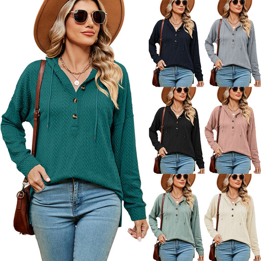 Pull women décontracté avec détails de boutons et capuche Chic und Stil