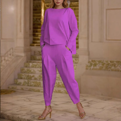 Elegant ensemble for women with casual top and comfortable pants Chic and Style