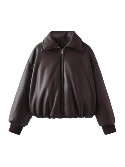 Casual faux leather jacket for women with a loose fit and practical pockets Chic und Stil