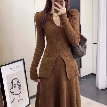 Robe en tricot pour dames avec une fente élégante et un design structuré Chic und Stil