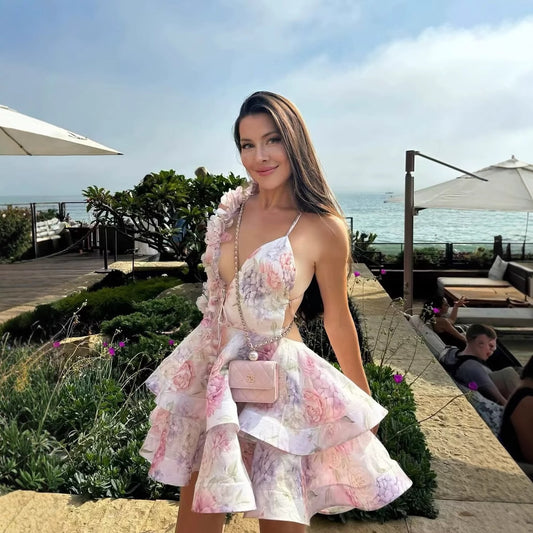 Robe maxi femme avec coupe asymétrique et design de volants ludique Chic und Stil