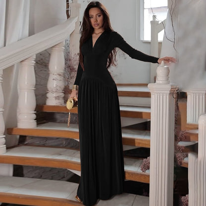 Robe maxi élégante pour femmes avec décolleté en V profond et coupe fluide Chic und Stil