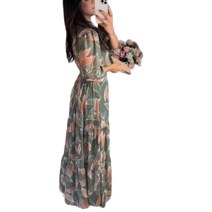 Robe maxi pour femmes avec motif de feuilles colorées et ceinture cintrée Chic und Stil