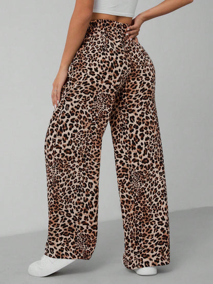 Leopard print palazzo pants for women with a relaxed fit Chic and Style