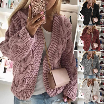 Dames cardigan avec un design de tresse frappant et une coupe oversized Chic und Stil