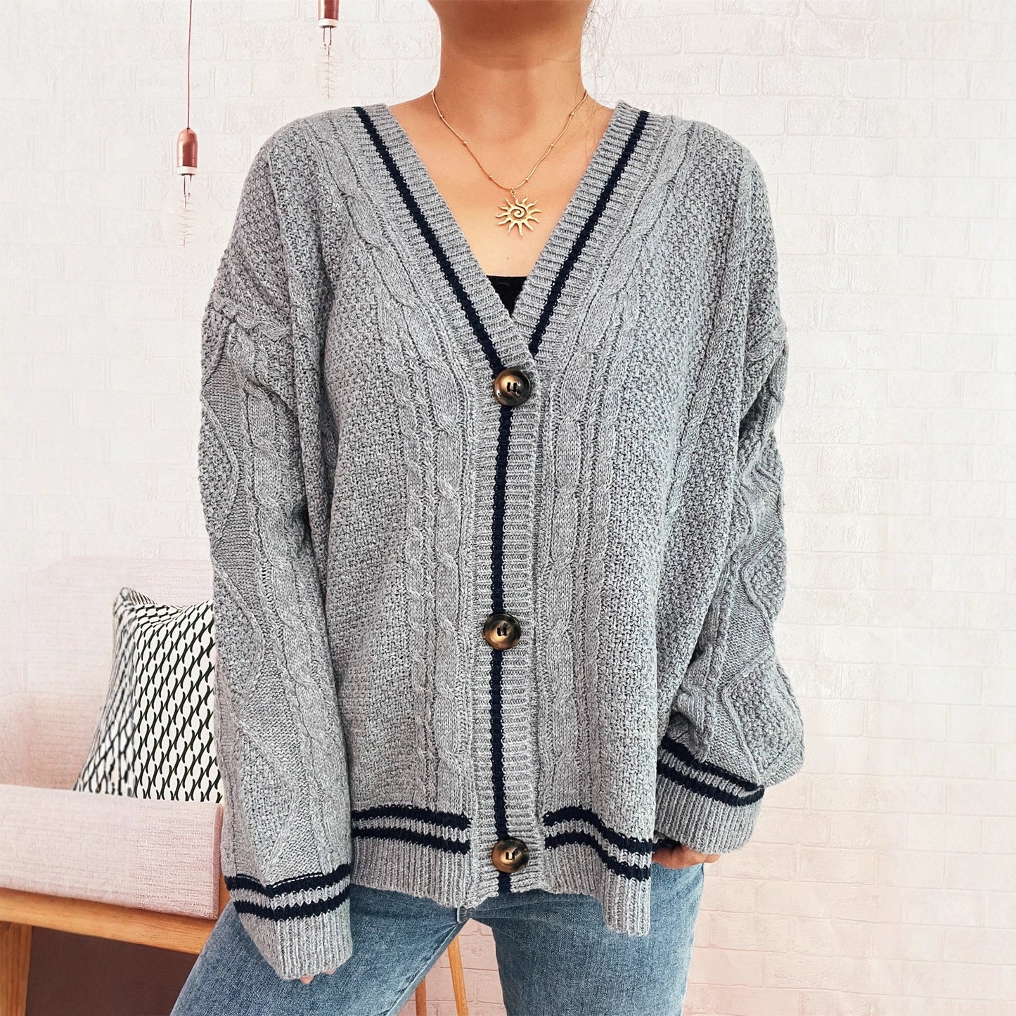 Dames gilet confortable en tricot avec applications d'étoiles et détails modernes Chic und Stil