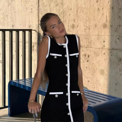 Femmes Robe sans manches élégante avec des boutons décoratifs et des détails contrastés Chic und Stil