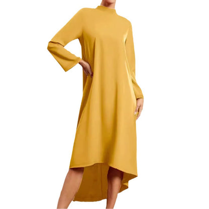Robe maxi femmes avec coupe asymétrique et col montant Chic und Stil