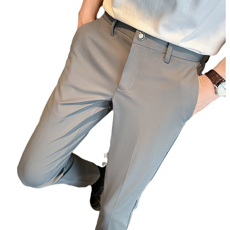 Elegant high-waisted slim-fit pants for men with practical pockets Chic and Style