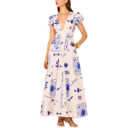 Robe maxi femme avec des manches bouffantes volumineuses et des motifs floraux Chic und Stil