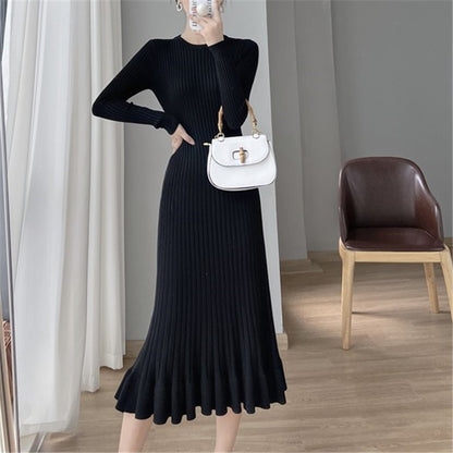 Robe en tricot pour femmes avec une élégante structure en côtes et un ourlet fluide Chic und Stil