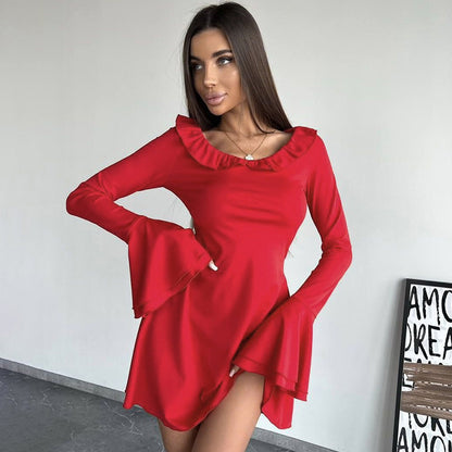Robe off-shoulder pour femmes avec des détails en volants et des manches longues Chic und Stil