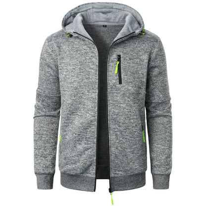 Veste à capuche sportive pour hommes avec un design structurel innovant et des poches pratiques Chic und Stil
