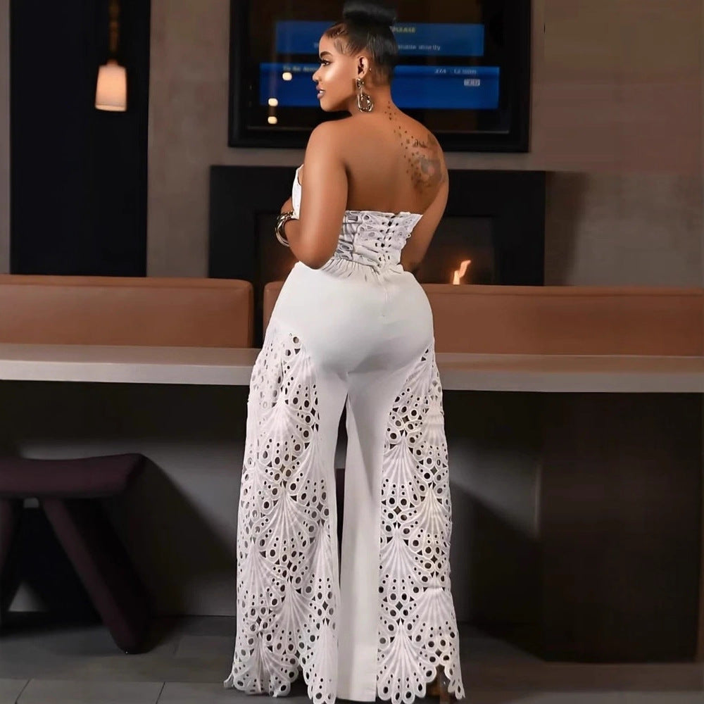 Women Elegant jumpsuit with floral lace details Chic and Style