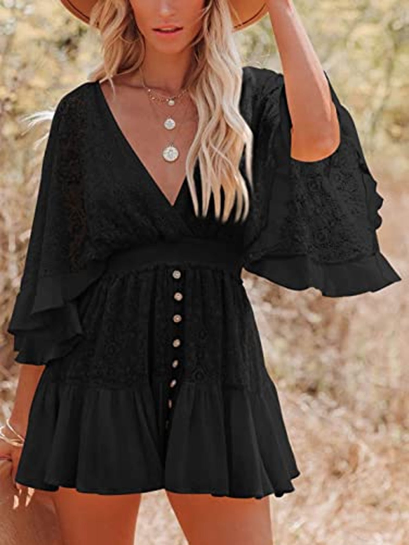 Robe portefeuille à manches évasées en dentelle Chic und Stil