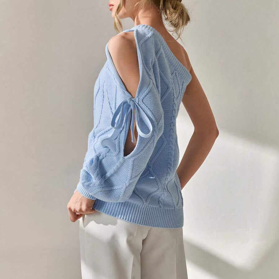 Pull en tricot pour femmes avec des détails découpés asymétriques et un design à côtes élégant Chic und Stil