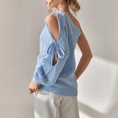 Pull en tricot pour femmes avec des détails découpés asymétriques et un design à côtes élégant Chic und Stil