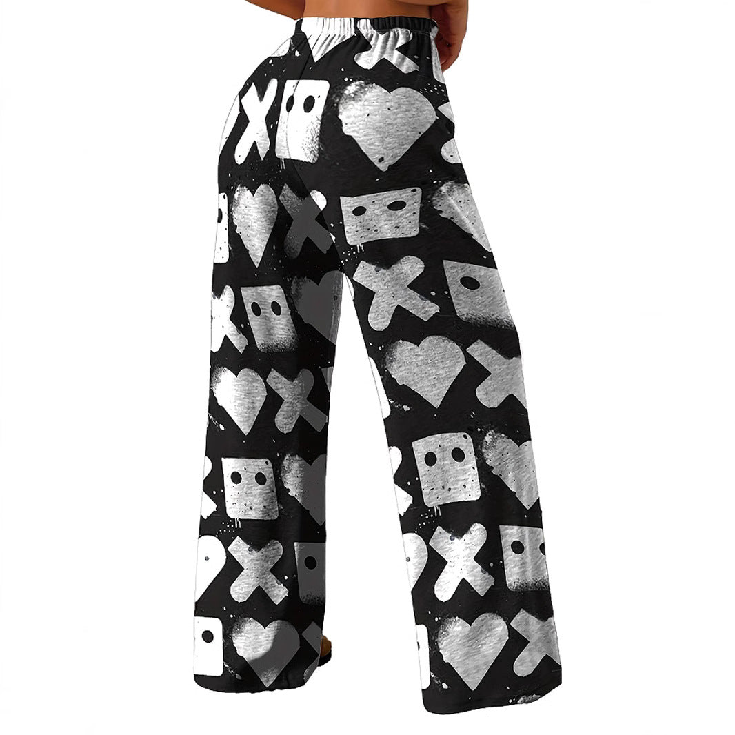 Chic and Style women's patterned lounge pants with elastic waistband and deep pockets