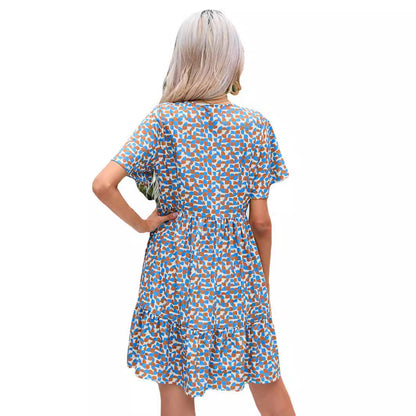 Robe courte à manches courtes à motif géométrique Chic und Stil