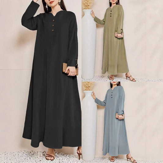 Robe maxi femme avec une élégante patte de boutonnage Chic und Stil