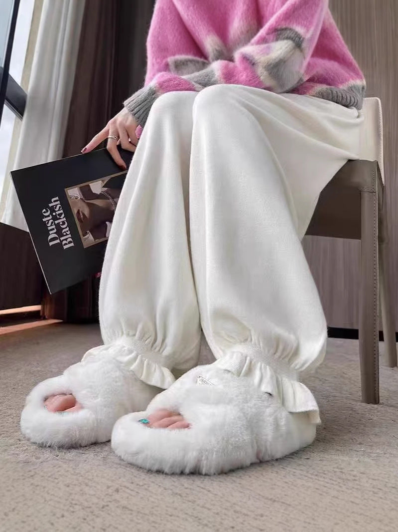 Comfortable palazzo pants for women in shiny material Chic and Style