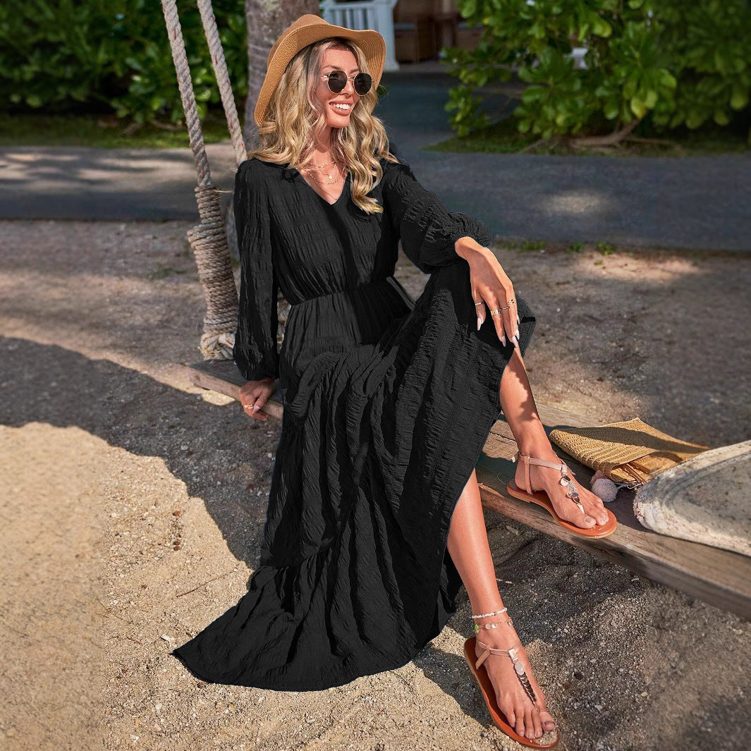 Robe maxi femme avec un léger design froissé et un élégant décolleté en V Chic und Stil