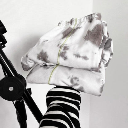 Ensemble décontracté pour femmes en sweat-pants douillets et hoodie Chic und Stil