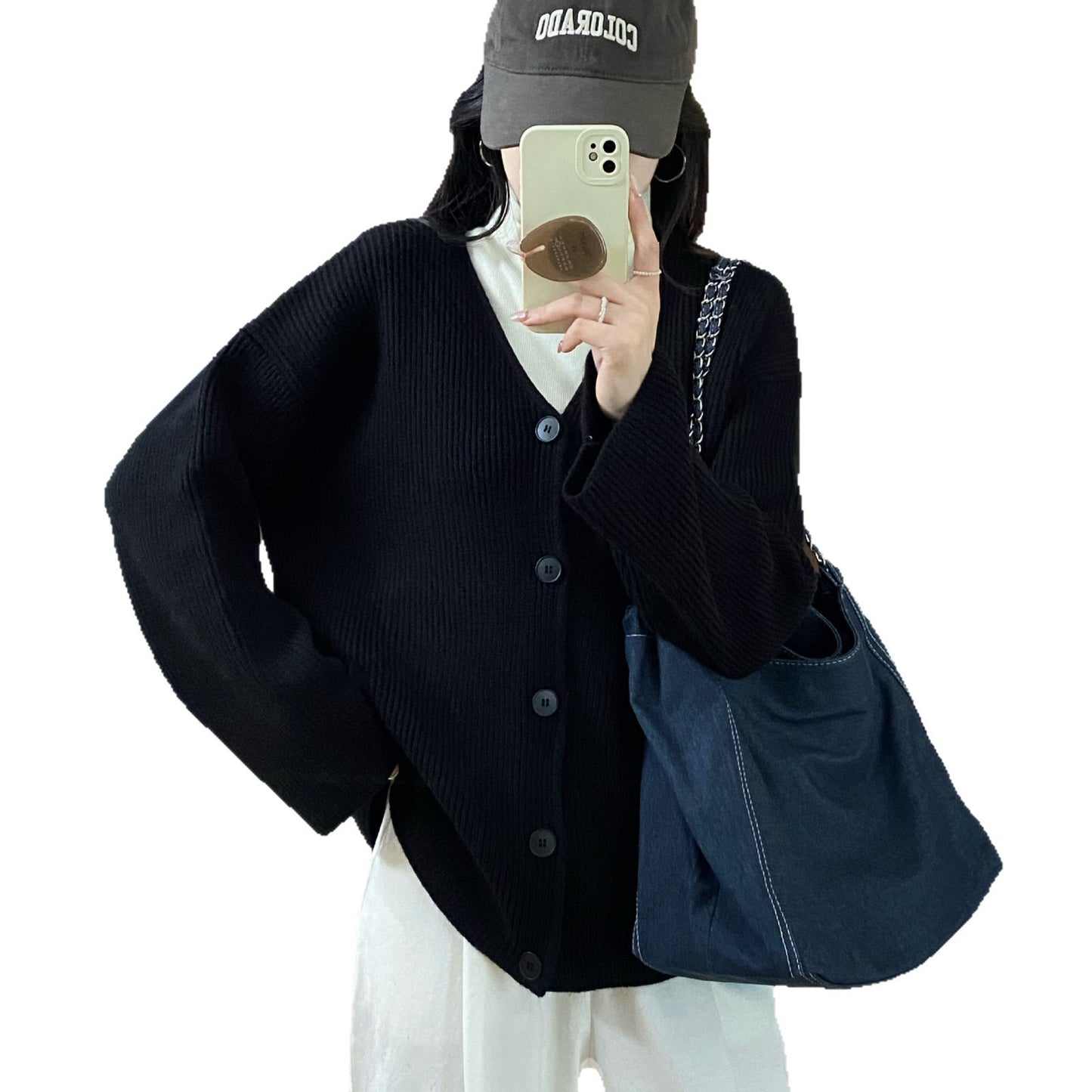 Dames gros tricot cardigan avec poches spacieuses et décolleté en V profond Chic und Stil