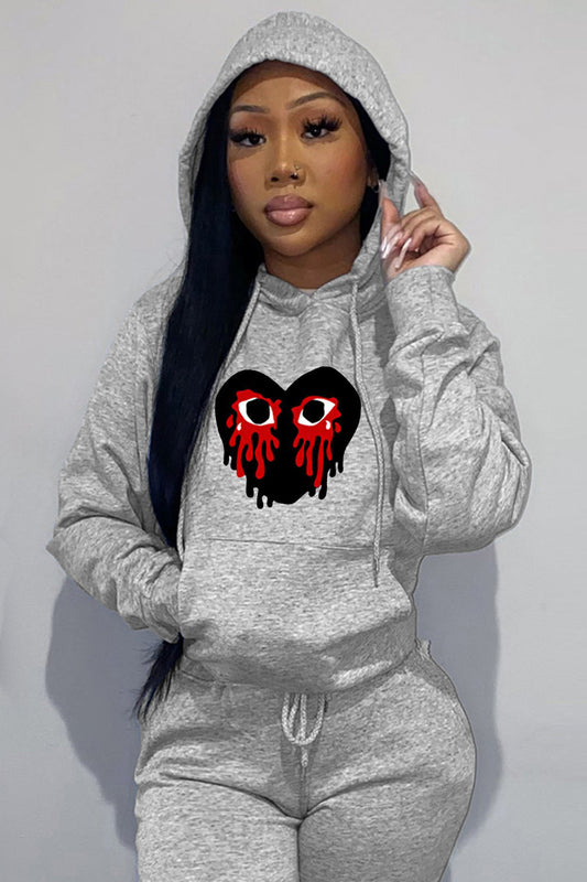 Pull à capuche sportif pour femmes avec motif cœur créatif Chic und Stil