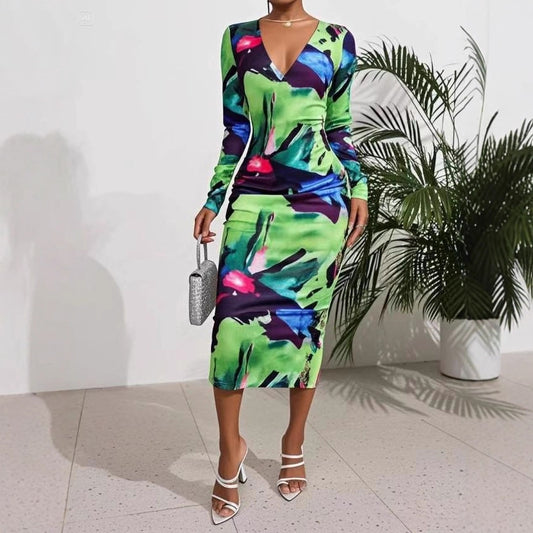 Robe longue à manches longues pour femmes avec décolleté en V profond et imprimé coloré Chic und Stil