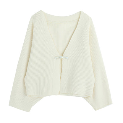 Women's comfortable knit cardigan with wide sleeves, chic and stylish