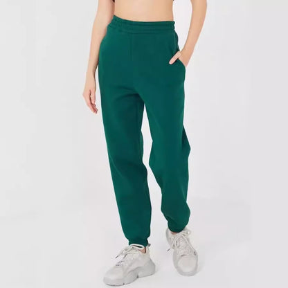 Comfortable women's jogging pants with high waist and elastic cuffs Chic and Style