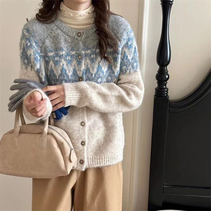 Dames gros tricot cardigan avec motif Fair-Isle géométrique et élégante patte de boutonnage Chic und Stil
