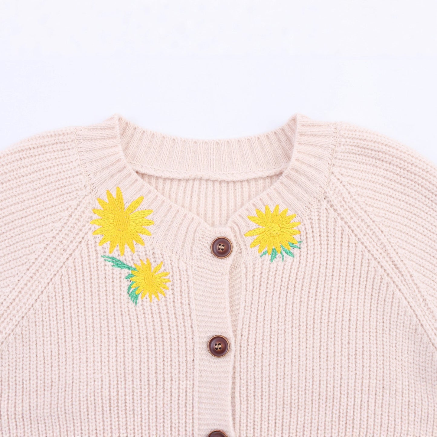 Pull en tricot pour femmes avec broderie florale Chic und Stil