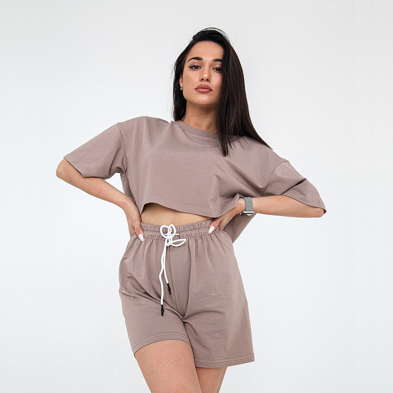 Chic and Style casual crop top and shorts set for women