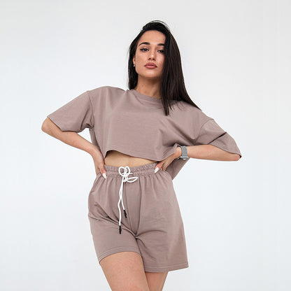 Chic and Style casual crop top and shorts set for women