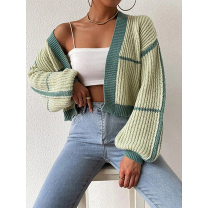 Dames Grand cardigan en tricot avec des manches volumineuses Chic und Stil