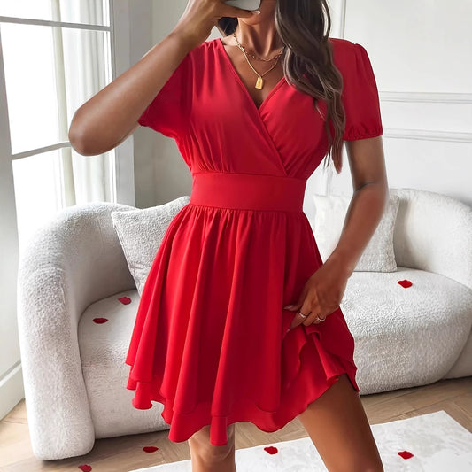 Robe portefeuille pour femmes avec jupe volumineuse et manches bouffantes Chic und Stil