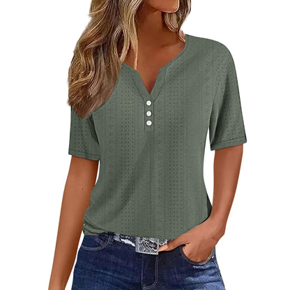 Chemise à manches courtes pour femmes avec détails de boutons et fine structure en mailles plongeantes Chic und Stil