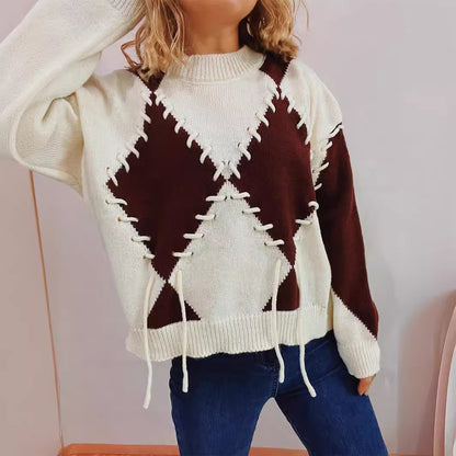 Pull en tricot confortable pour femmes avec un design accrocheur et des détails de lacets modernes Chic und Stil