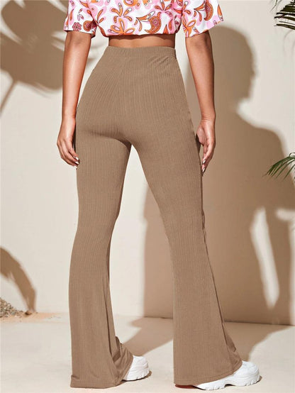 Flared pants for women with a ribbed design and a high waist Chic and Style