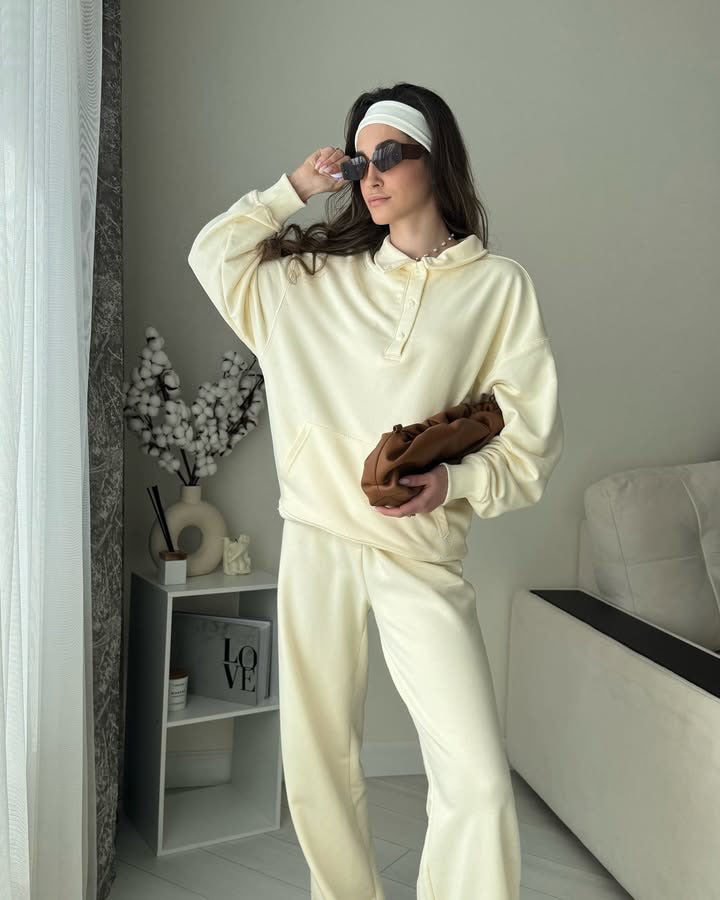 Dames Ensemble de sweat à capuche douillet avec pantalons élastiques et poches pratiques Mode Heidi