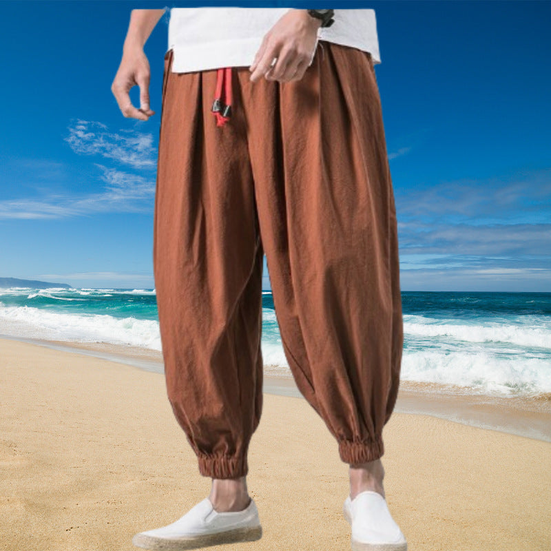 Casual pants for men with an elastic waistband and practical pockets Chic and Style
