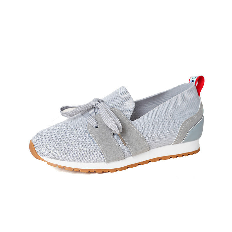 Baskets de sport pour femmes avec un dessus en tricot respirant et des accents élastiques Chic und Stil
