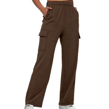 Comfortable cargo pants for women with side pockets Chic und Stil