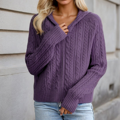 Cardigan pour femmes avec capuche et structure en maille torsadée détaillée Chic und Stil