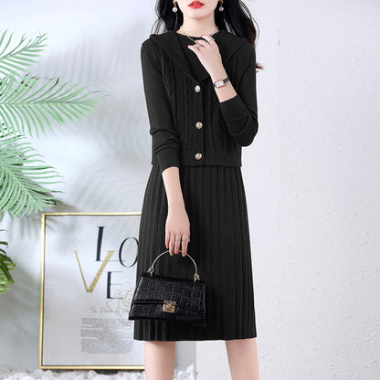 Robe en tricot élégante pour femmes avec grand col et détails de boutons Chic und Stil
