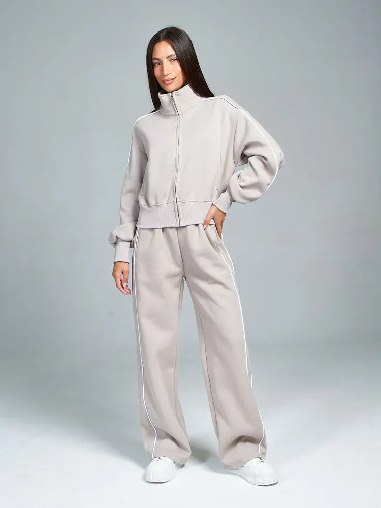 Dames Ensemble de sport lounge de haute qualité avec col montant Chic und Stil