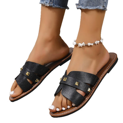 Sandales élégantes pour dames avec brides et accents en clous Chic und Stil